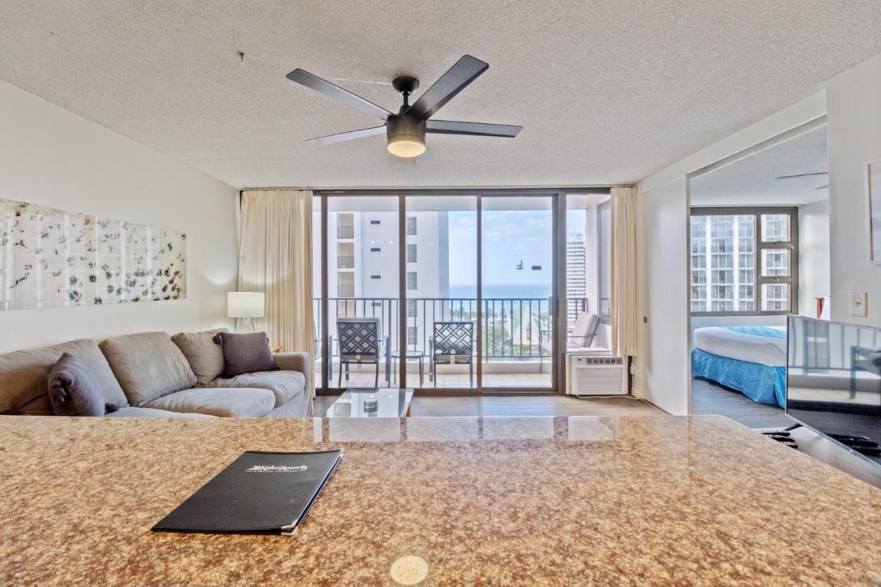 Tower 2 1702 - Ffp Apts * Honolulu